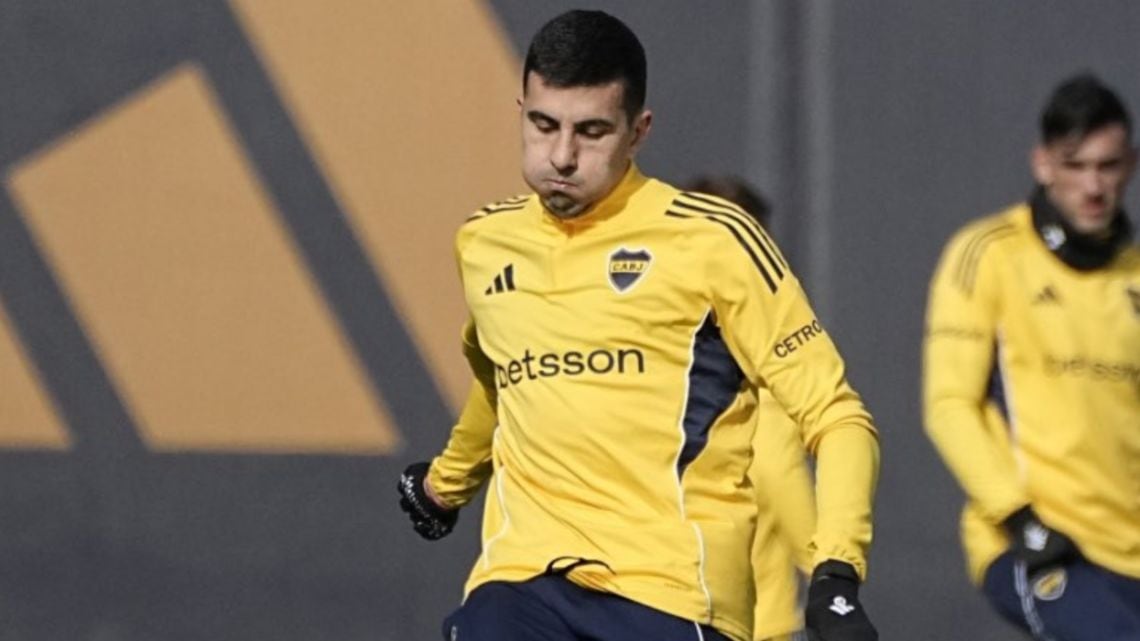 Battaglia volvió a tocar la pelota en Boca: el alivio del que nadie habla en medio de la rotación