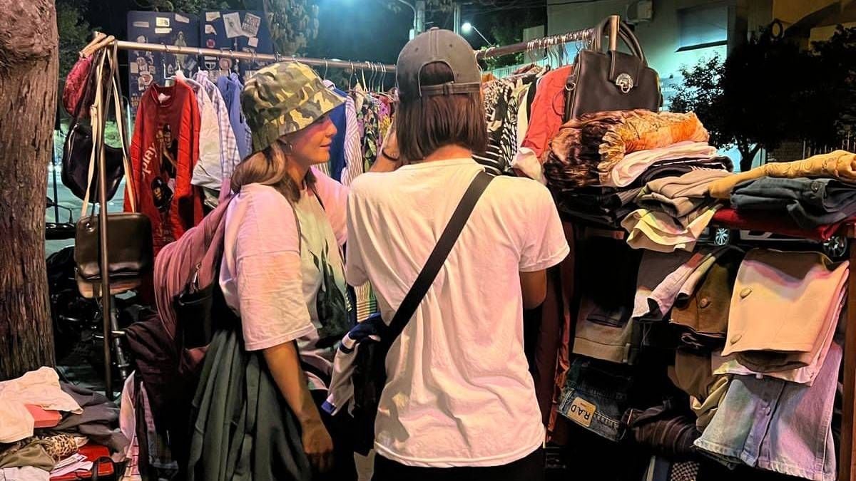 La Vereda Cultural de Neuquén te propone una jornada doble: feria de tarde y fiesta que arranca a las 22