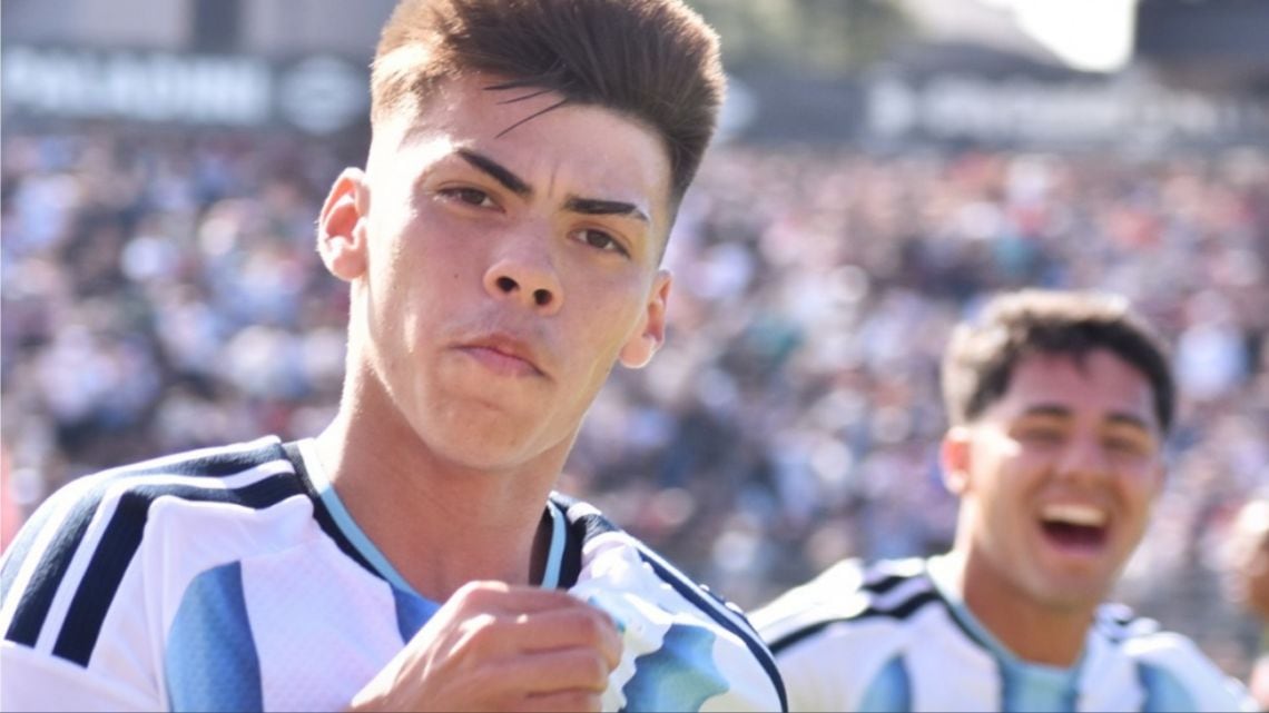 Al toque, Espíndola: Argentina se metió en la final con un gol a lo último y Perú se quedó masticando la novela