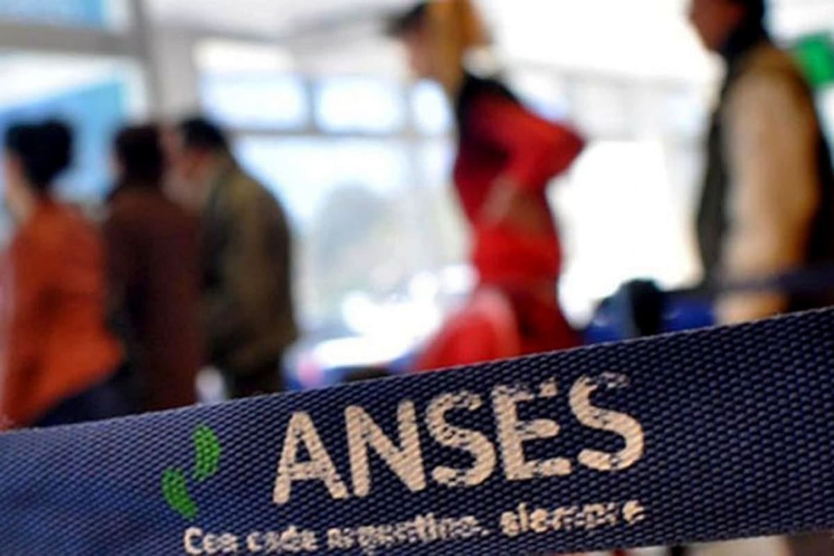 Anses deposita jubilaciones que superan el mínimo y la Prestación por Desempleo: cómo y cuándo cobrar según la terminación del DNI