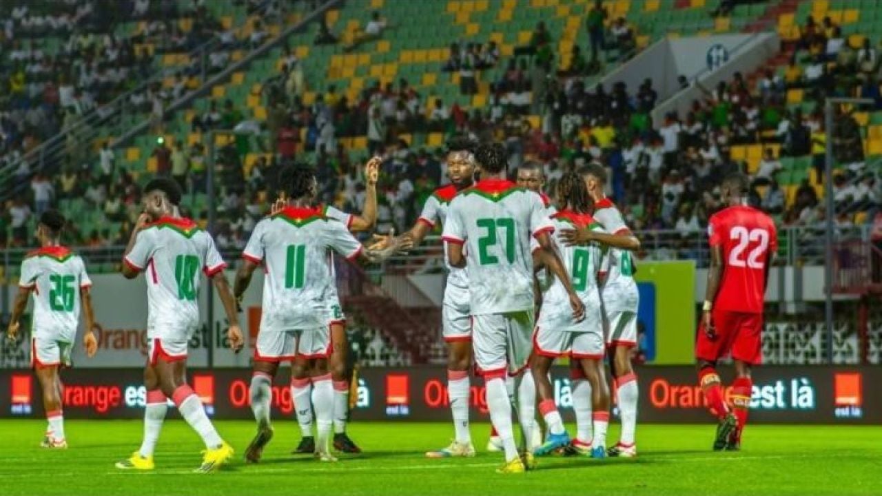 Siete caramelos en la bandeja y un rival que llegó con lo justo: Argentina pasó por encima a Burkina Faso