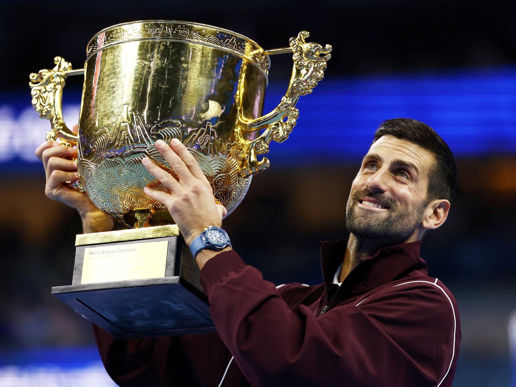 Nole acaricia la historia: 102 títulos y la sombra de Federer a una corona