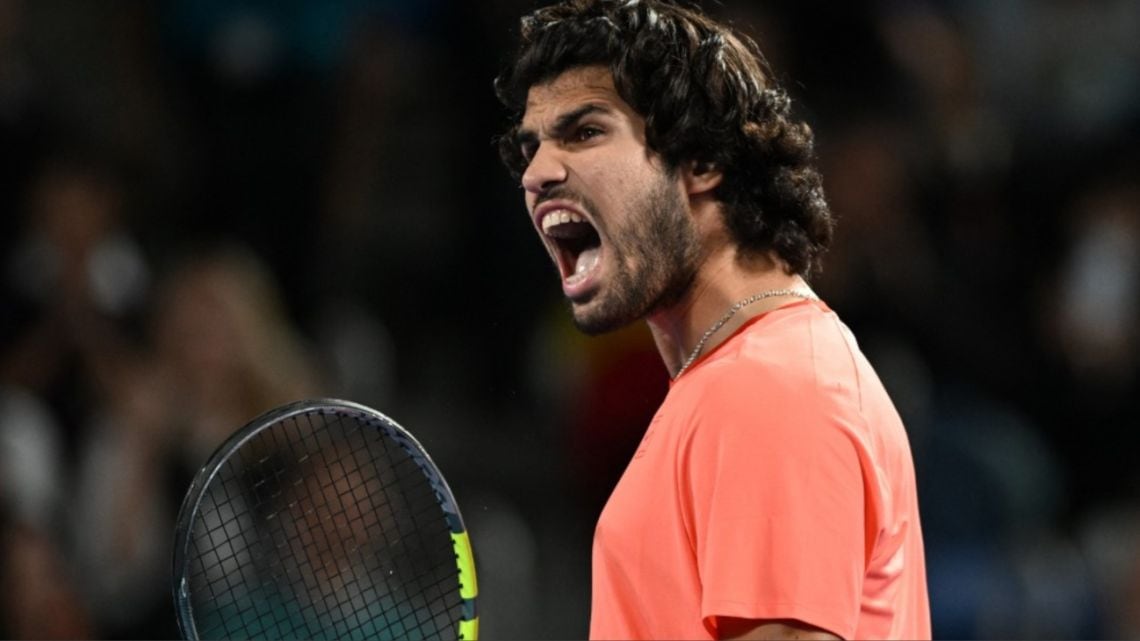 Carlitos vuelve a la final y va por el bicampeonato en Tokio