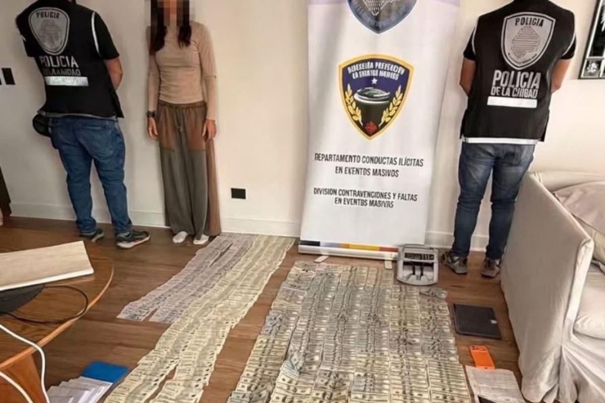 Allanamiento en Vicente López por reventa de entradas con sobreprecios de hasta el 800%: secuestran más de 100 millones de pesos y dólares