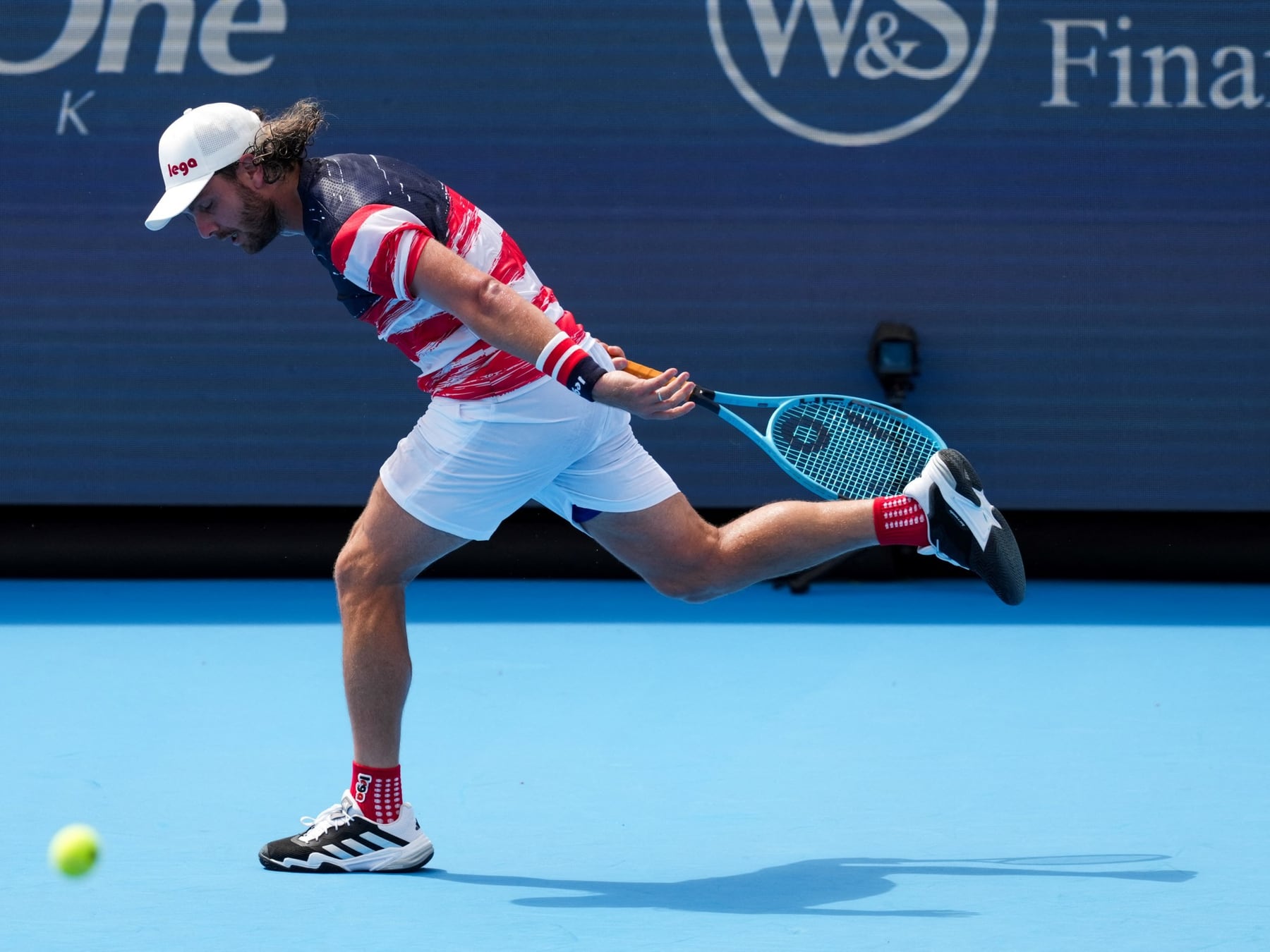 El Gallego se topó con Sakamoto y se volvió antes de tiempo desde Shanghai