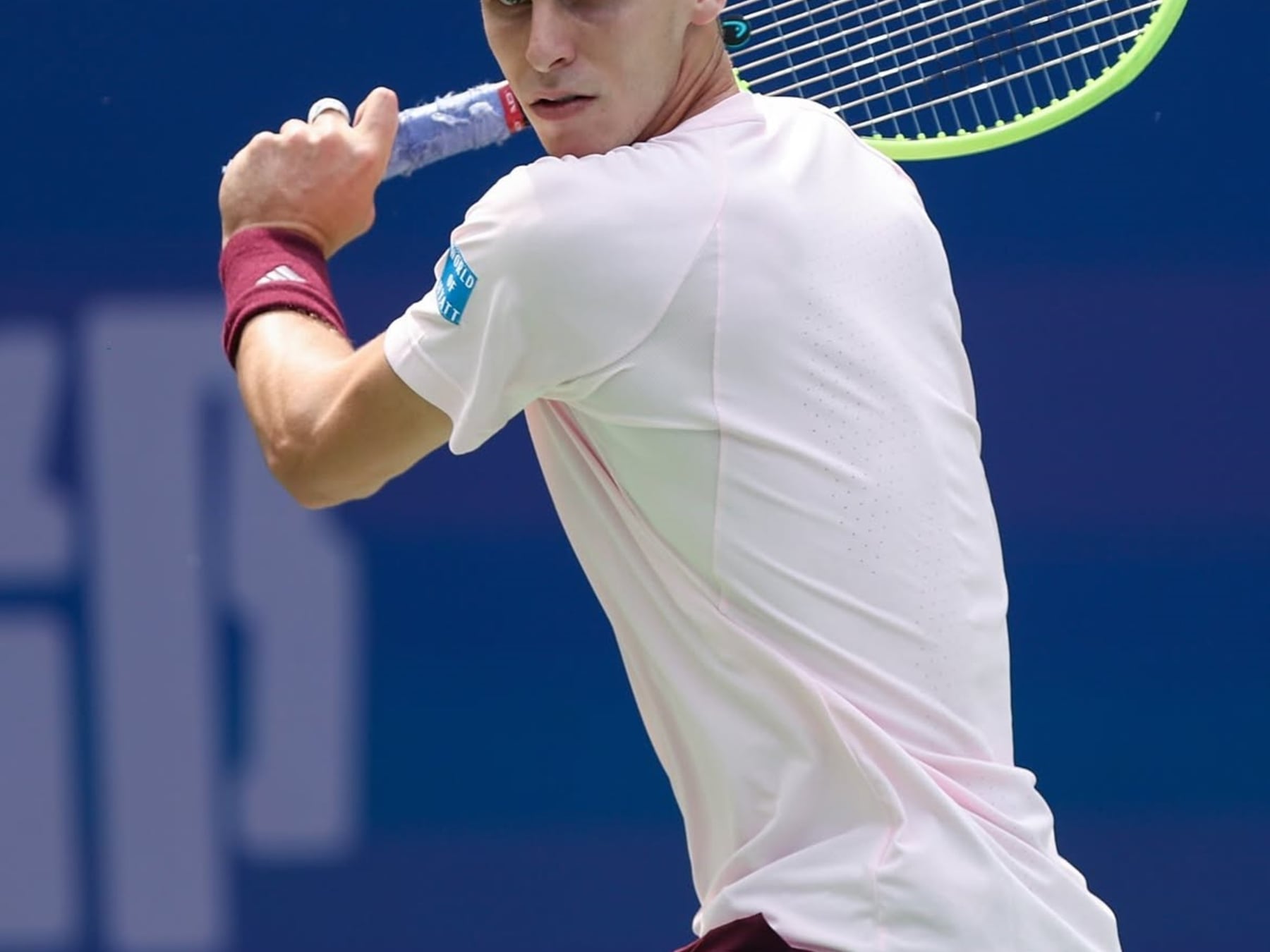 Cerúndolo se prueba ante el mejor: cita con Alcaraz en Shanghai