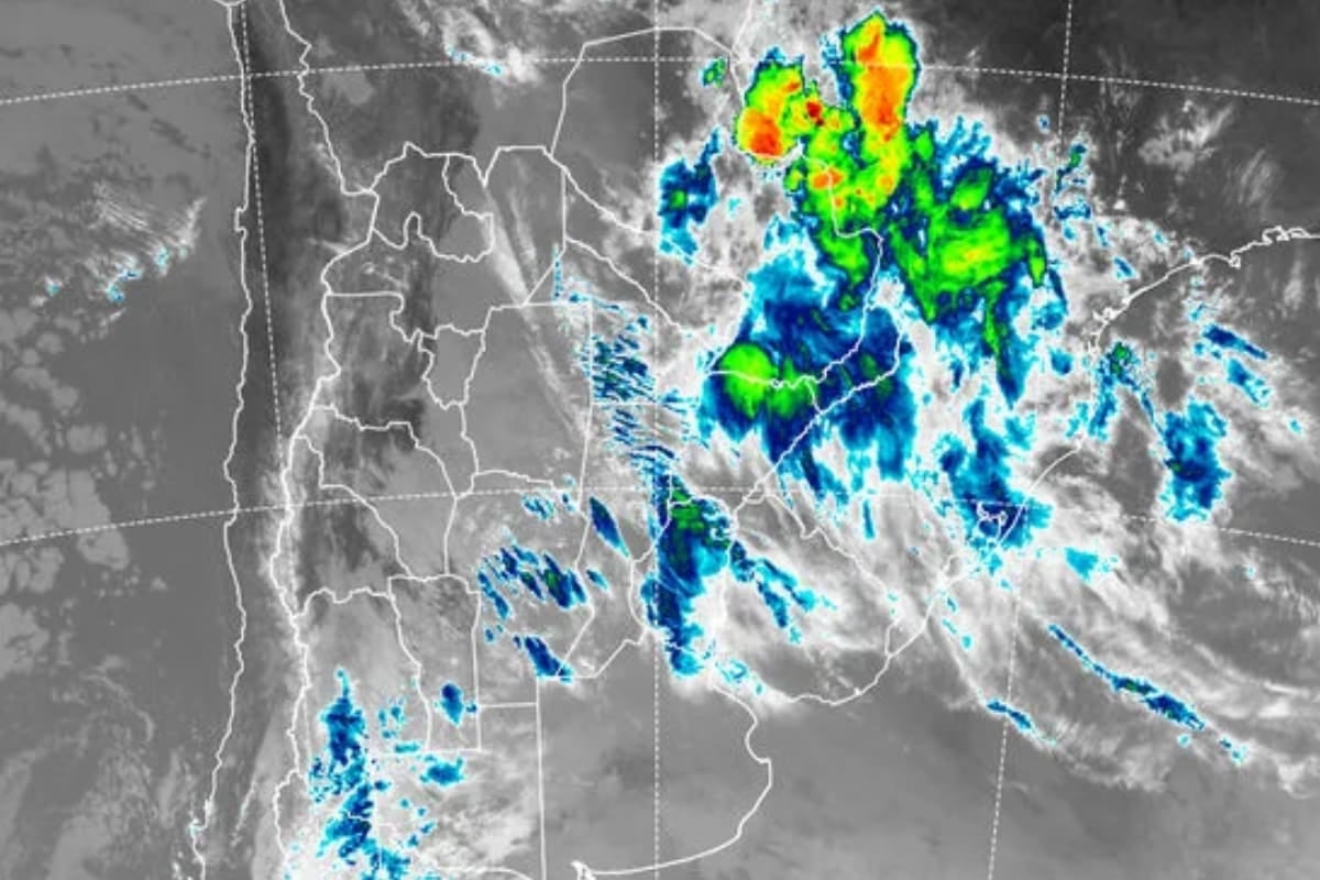 El fin de semana largo llega con dos caras: sábado pasado por agua y un domingo que se recupera