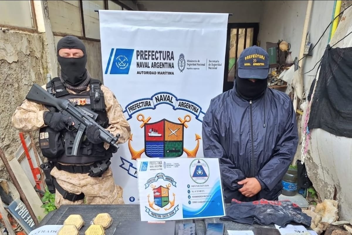 Diez kilos de oro hallados en el tanque de un inodoro en Caleta Olivia disparan una causa por desaparición