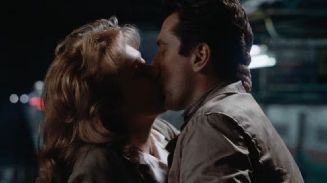 Cuando el tren de las seis se vuelve una trampa para el corazón: la película que juntó a De Niro y Streep fuera de su zona de confort