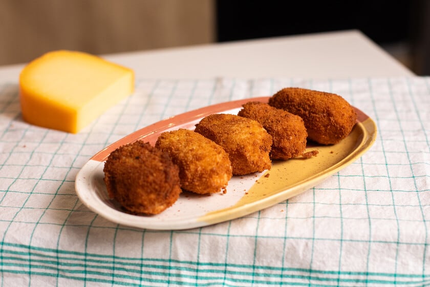 Croquetas de calabaza y queso sin bechamel: la receta que se arma con un microondas y una sartén