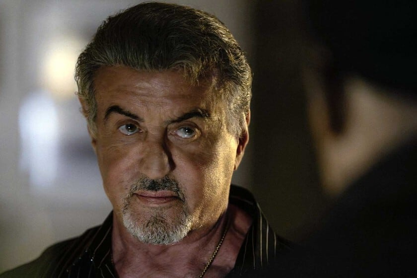 Stallone, el Batman que soñó un fan con tres mil dólares y un traje en el living