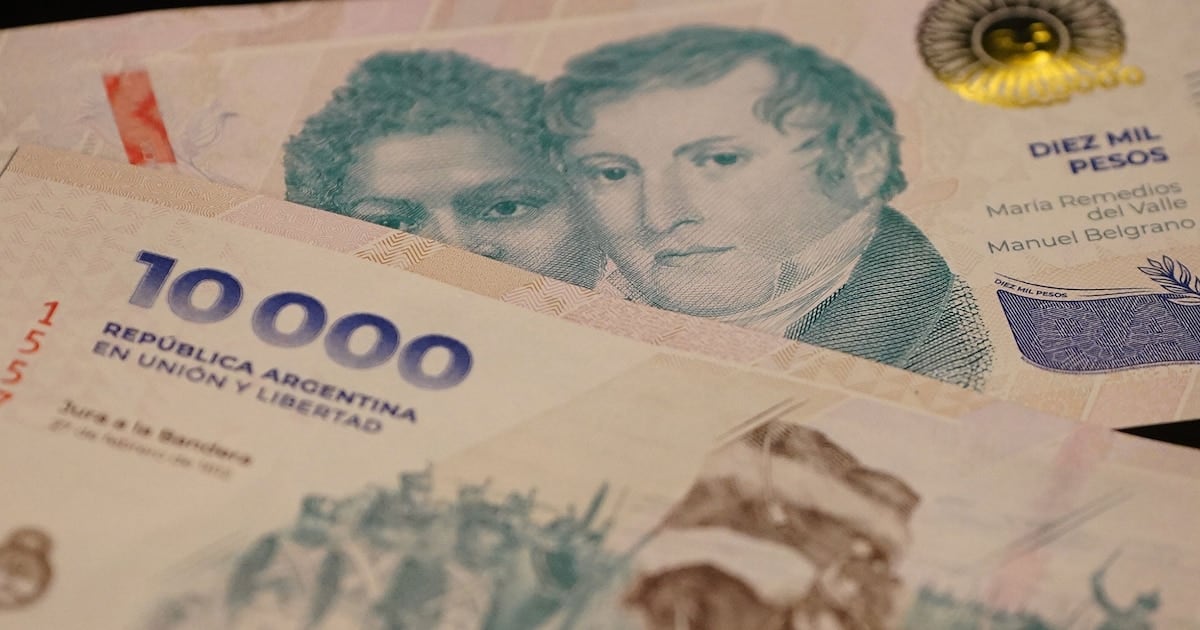 Tras el ajuste de septiembre, el ingreso inicial del empleado bancario se acerca a los 2,6 millones de pesos brutos
