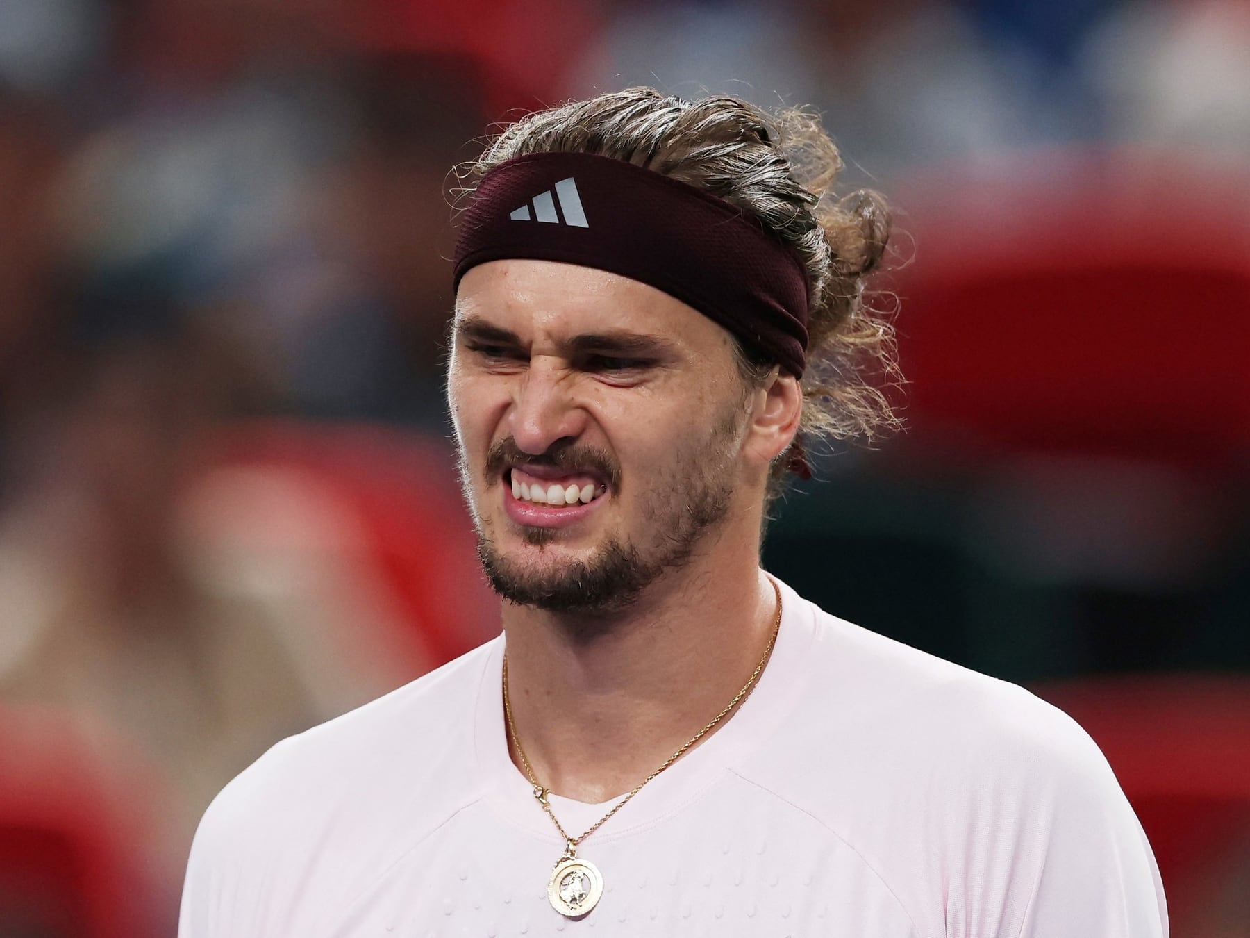 Zverev se quedó sin pilas: Davidovich Fokina lo dejó sin final en Shanghái y habrá duelo español